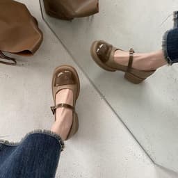 image-Women's Fashion Retro Platform Chunky Heel Shoes