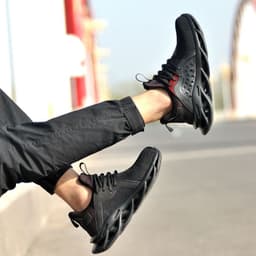 image-Indestructible Work Shoes Sneakers Men Anti-puncture Safety Shoes