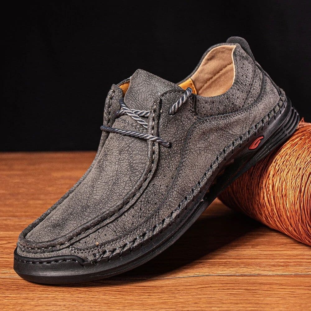 image-New Casual Men's Business Leather Shoes Breathable And Casual