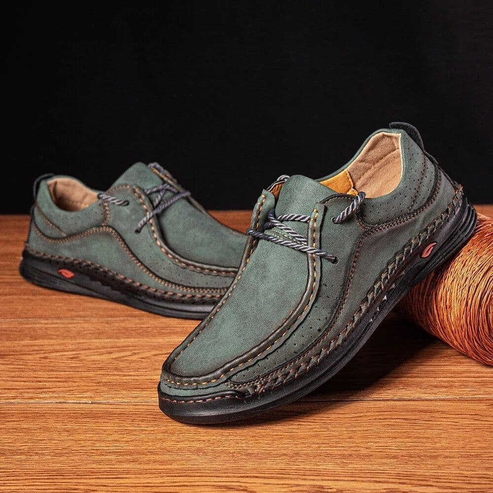 image-New Casual Men's Business Leather Shoes Breathable And Casual
