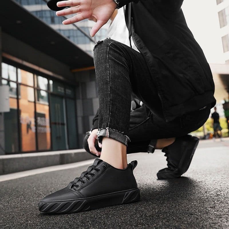 image-Men's Fashion Comfortable And Breathable Casual Skate Shoes