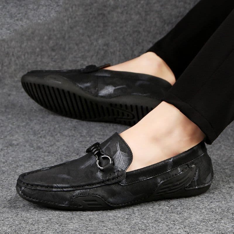 image-Men's Round Toe Breathable Leather Print Casual Leather Shoes