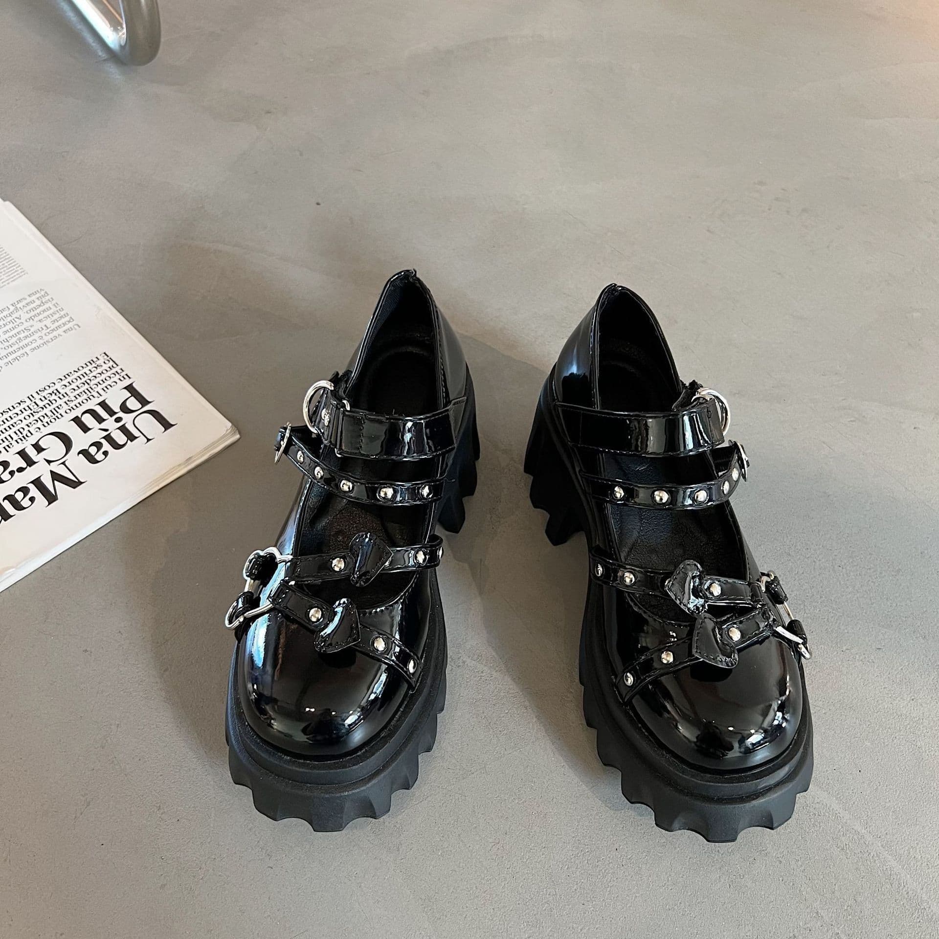 image-Women's Fashion Retro Thick Bottom Heightening Single Shoes