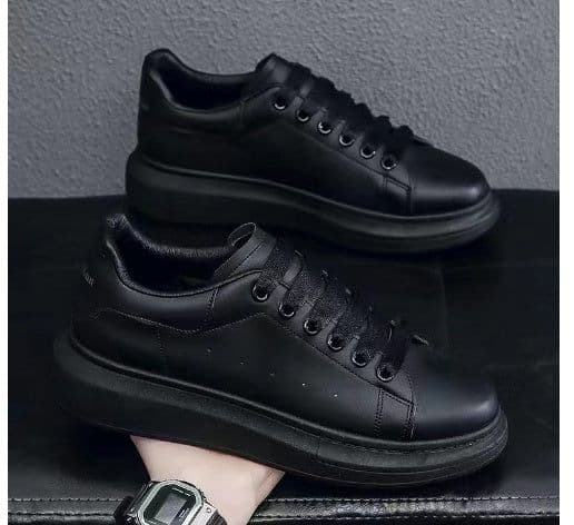 image-Gradual Color Small White Casual Sports Shoes For Men