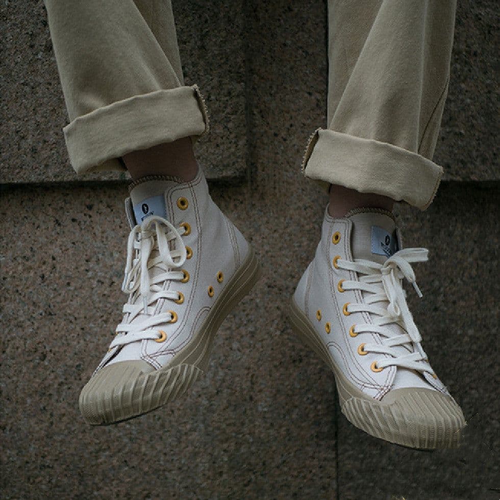 image-High Top Versatile White Shoes Male