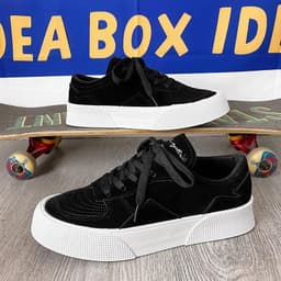 image-Casual Sports Student Wooden Shoes Are Fashionable