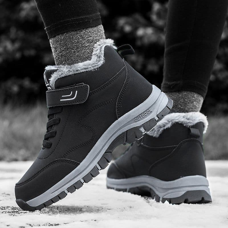 image-Men's New Winter Plush Warm Cotton Shoes With Non Slip Soft Soles