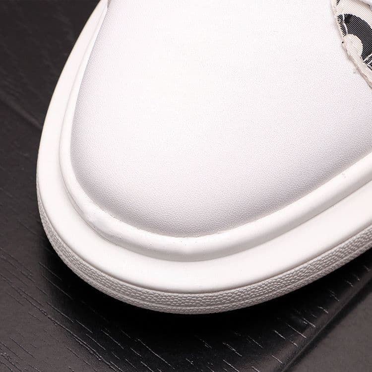 image-New Men's Casual Shoes Fashion Korean Version
