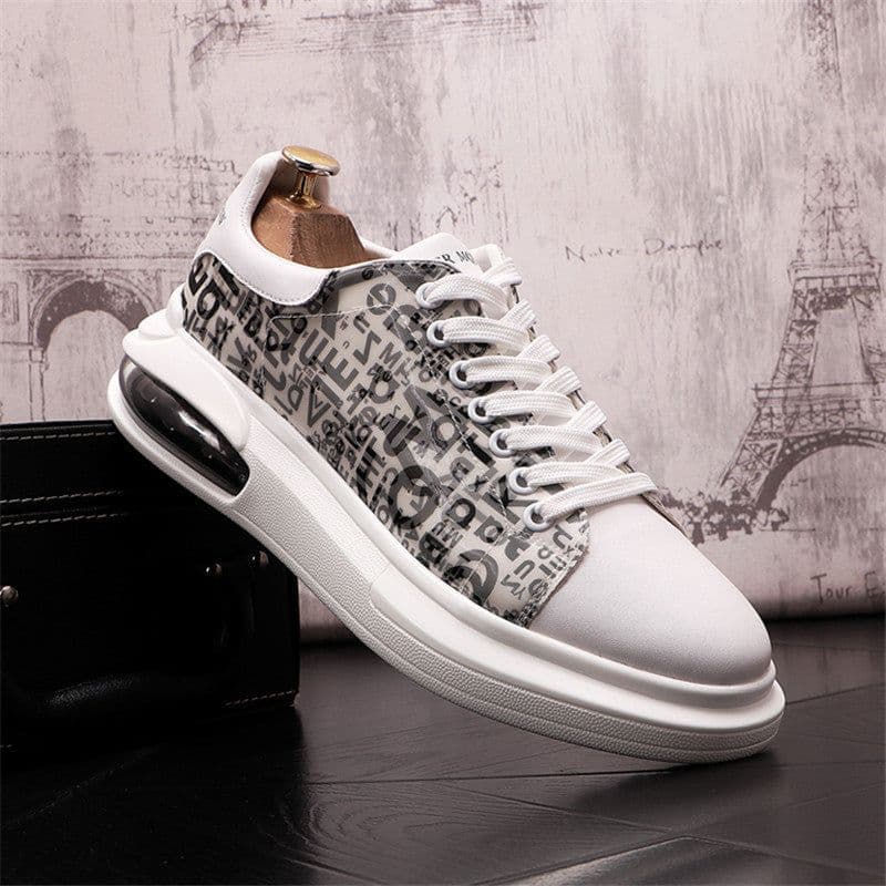 image-New Men's Casual Shoes Fashion Korean Version