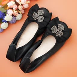 image-Women's Soft Soled Low Heel Flat Shoes