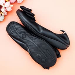 image-Women's Soft Soled Low Heel Flat Shoes