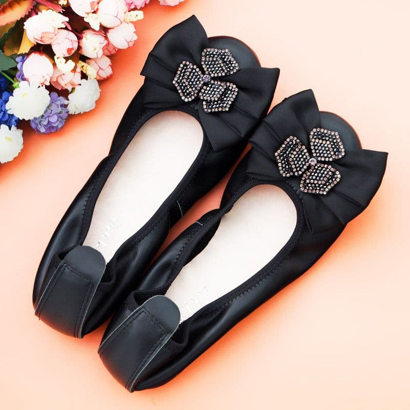 image-Women's Soft Soled Low Heel Flat Shoes