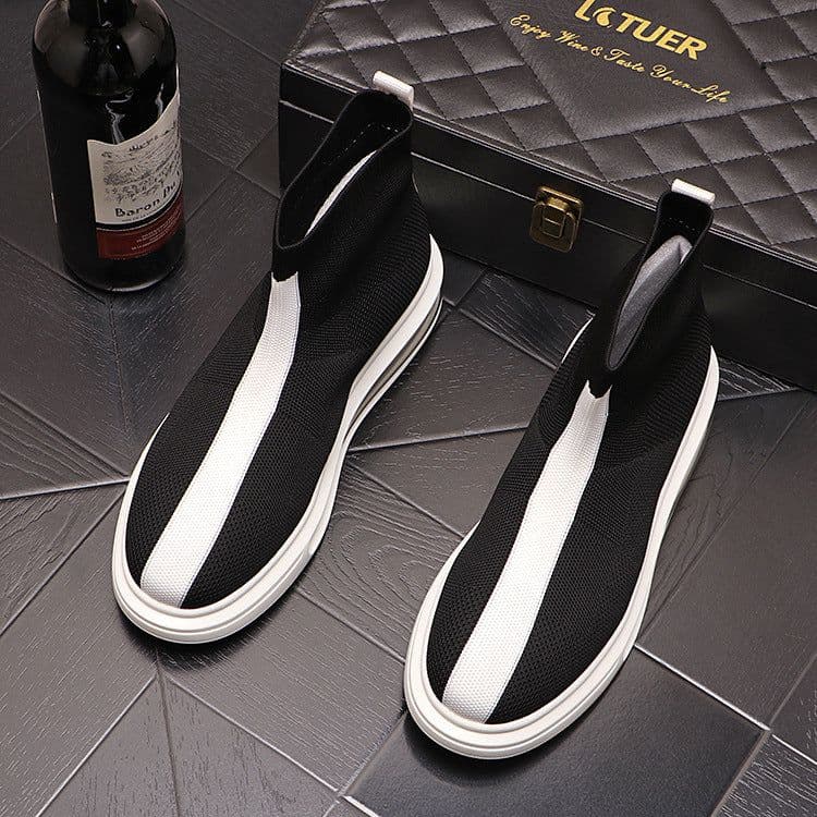 image-Knitted Men's White Shoes With Thick Soles