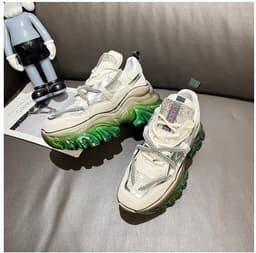 image-New Sponge Cake Shoes Can Be Used In Various Sports