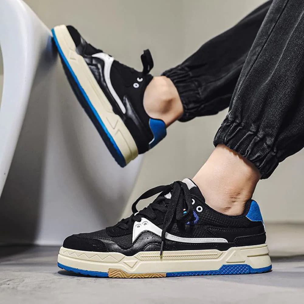 image-Personalized Lace-up Canvas Shoes Niche Sports Platform Shoes