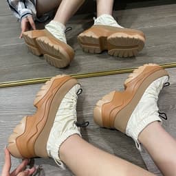 image-Fishbone Thick Sole Pleated To Increase Daddy's Shoes