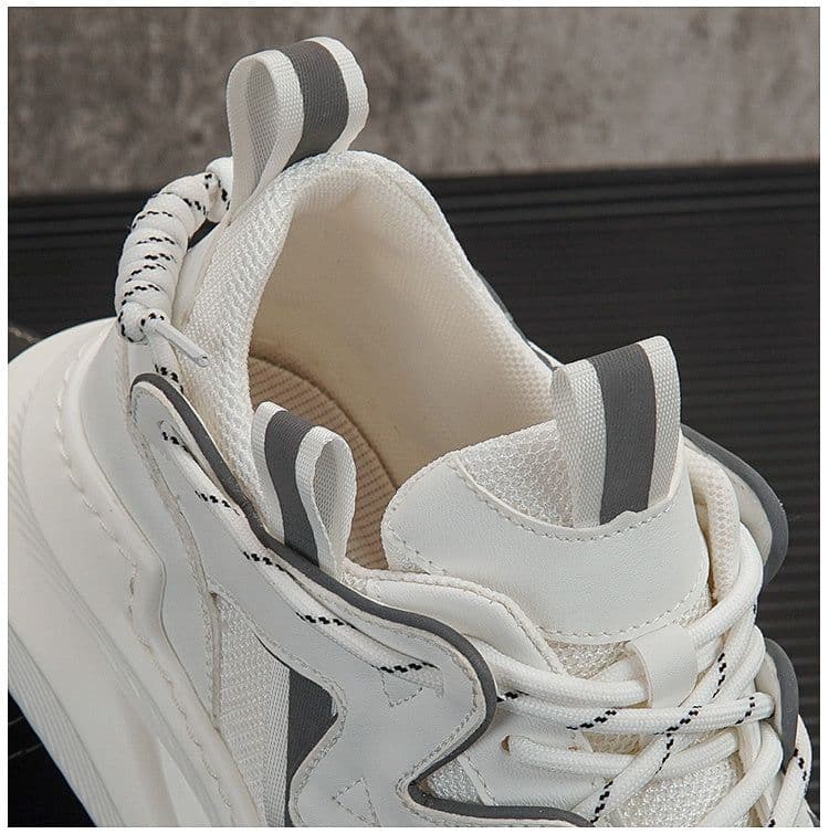 image-Men's Sports Casual Small White Shoes