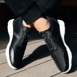 image-Summer Breathable Mesh Shoes Men's Sports And Leisure