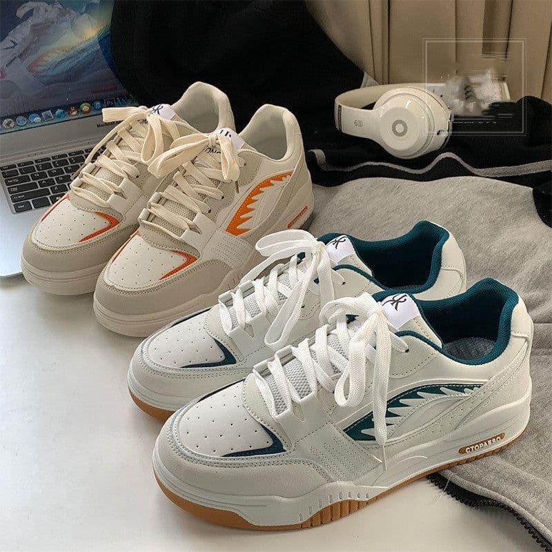 image-Women's Personalized Fashionable Sneakers
