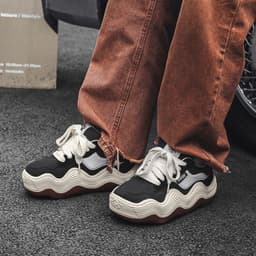 image-Couple Niche Design Women's Shoes Versatile