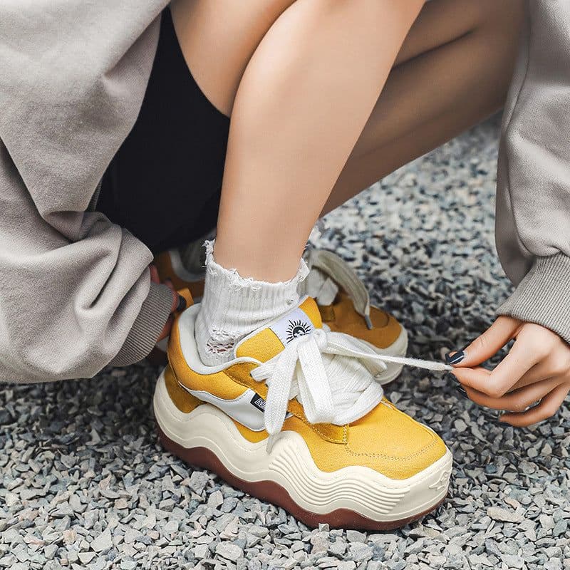 image-Couple Niche Design Women's Shoes Versatile