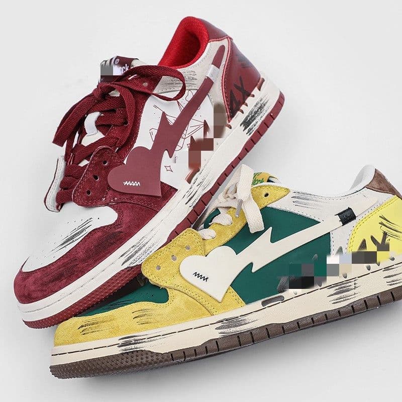 image-Popular Men's Vintage Love Shoes