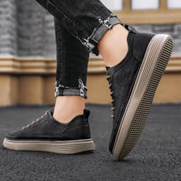 image-Men's Low-top Breathable Versatile Sports Casual Shoes