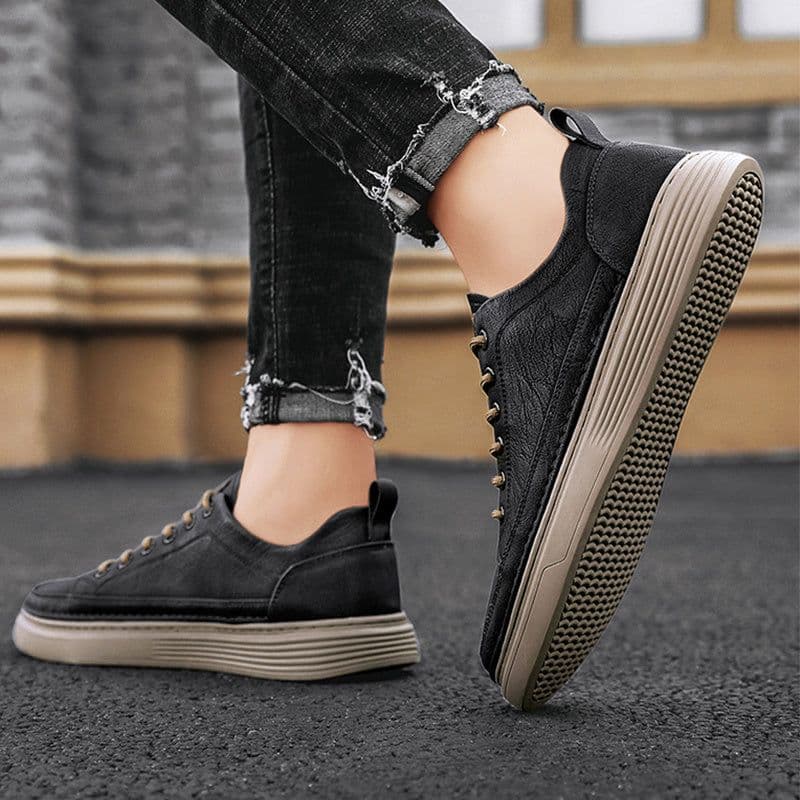 image-Men's Low-top Breathable Versatile Sports Casual Shoes