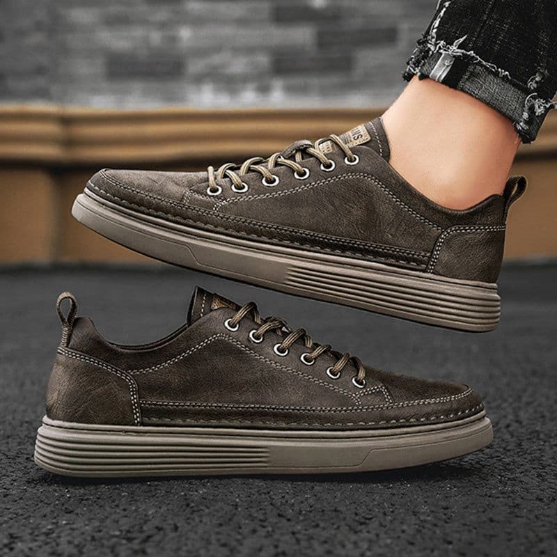 image-Men's Low-top Breathable Versatile Sports Casual Shoes