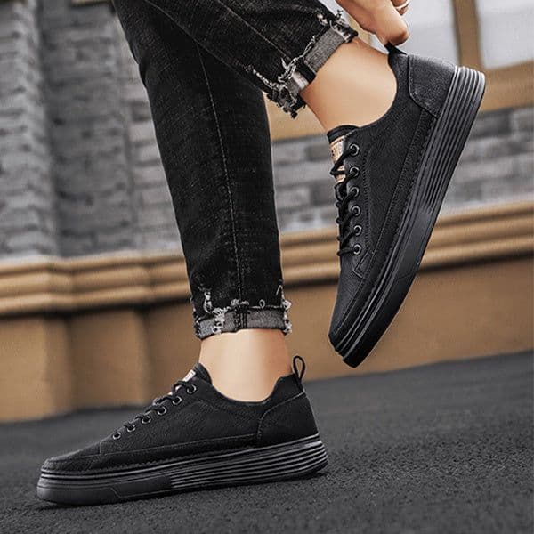 image-Men's Low-top Breathable Versatile Sports Casual Shoes