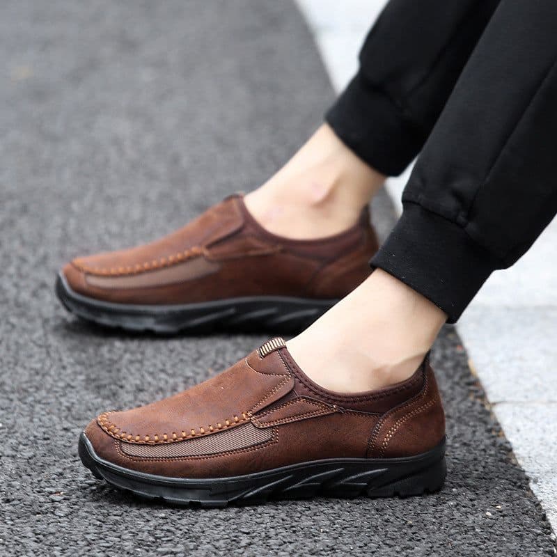 image-Plus Size Men's Shoes Fashionable Breathable Business British Style Lazy Casual