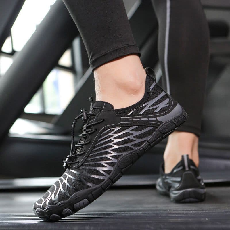 image-Outdoor Fashion Sports Upstream Shoes