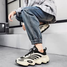 image-New Fashion Soft Sole All Match Sneakers Men