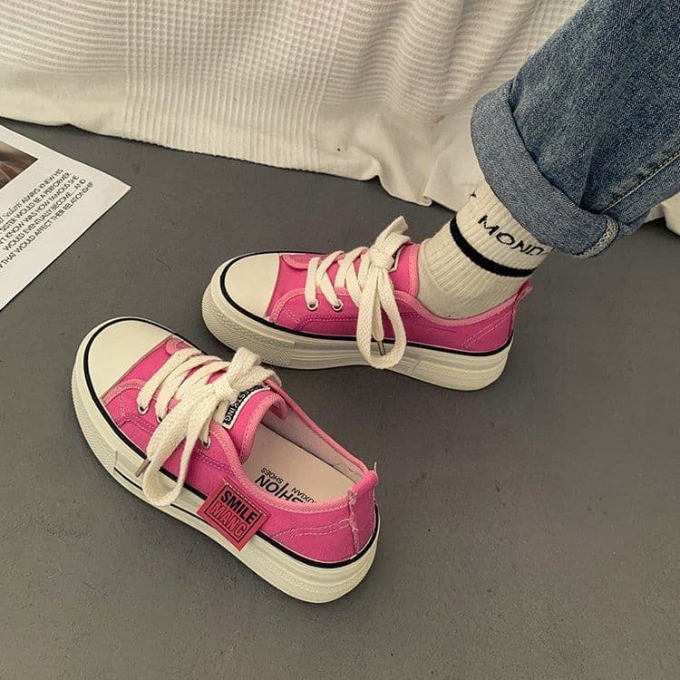 image-Black Flat Bottomed Casual Board Shoes