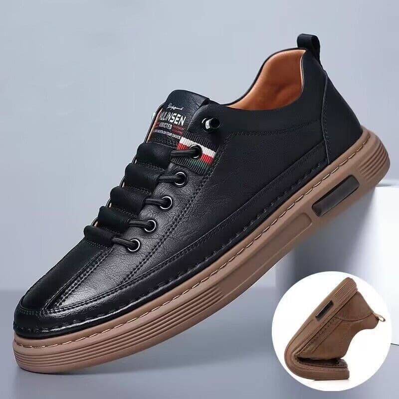 image-Fashionable And Versatile Sports Leather Shoes
