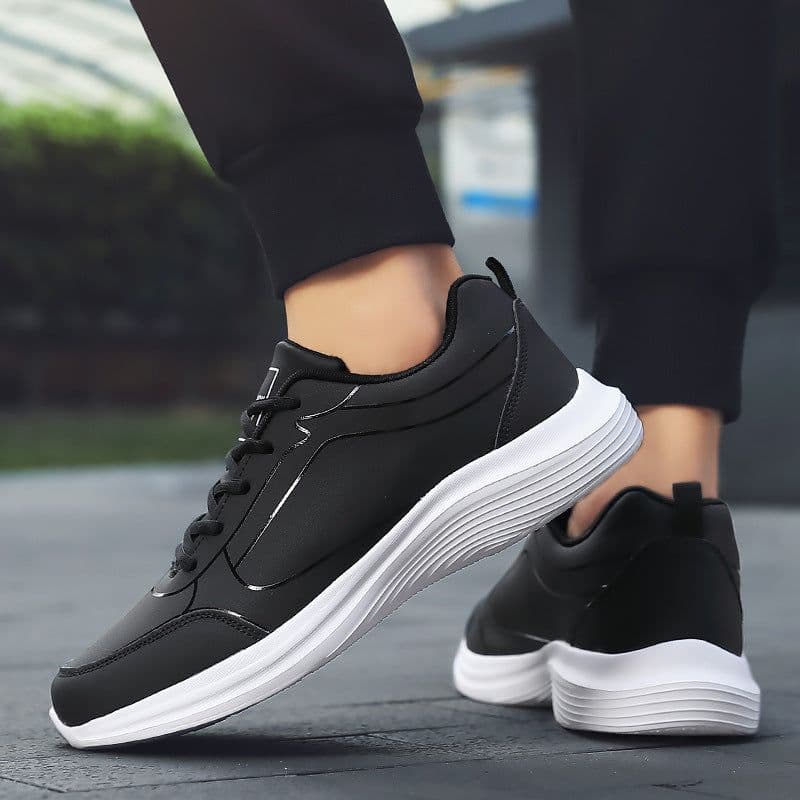 image-Men's Breathable Lightweight Black Shoes Deodorant Sports