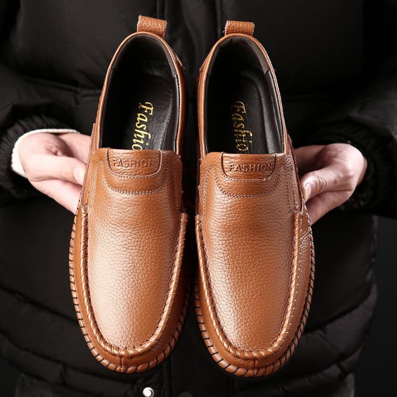 image-Cowhide Slip-on Leather Non-slip Casual Men's Shoes