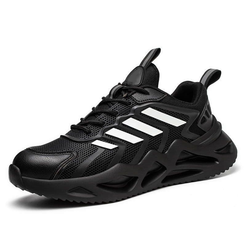 image-Flying Woven Labor Protection Shoes With Wear-resistant And Anti-skid Soles