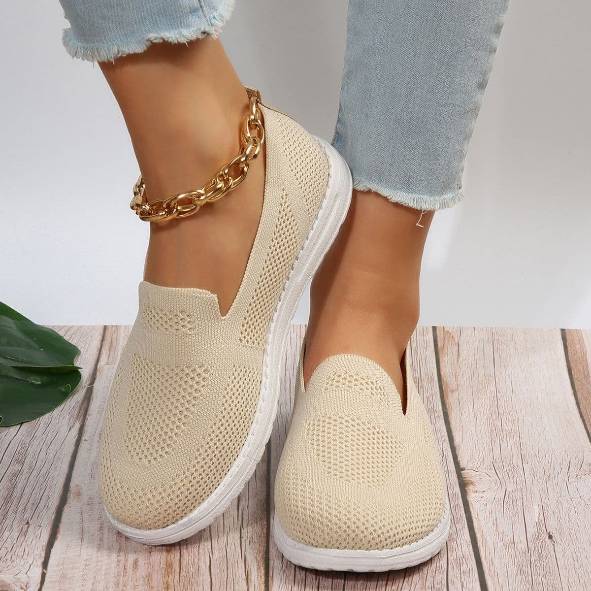 image-Women's Mesh Shoes Breathable Slip On Lazy Shoes Loafers