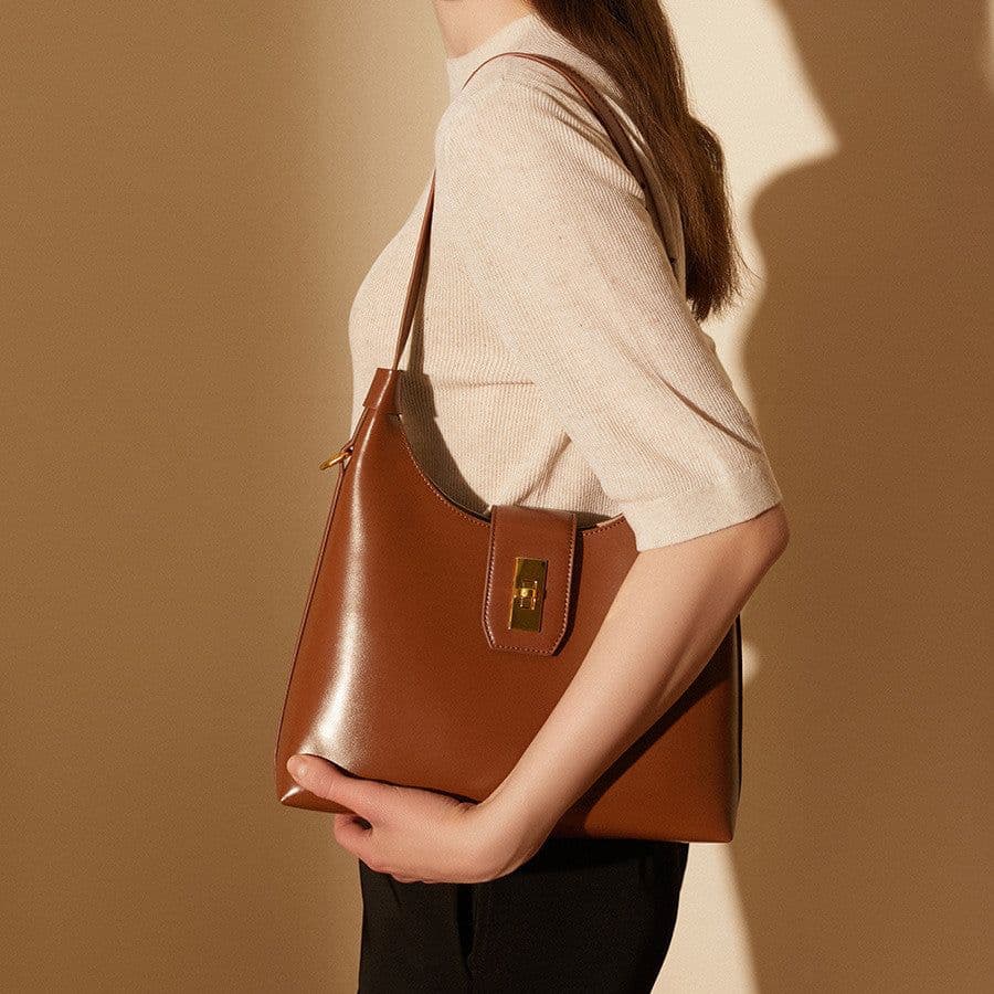 image-Shoulder Bag Genuine Leather Retro French Stick Female