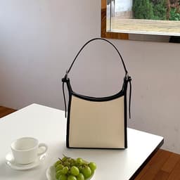 image-Female Summer New Stitching Shoulder Handbag Fashion All-match Niche High Sense Underarm Bag