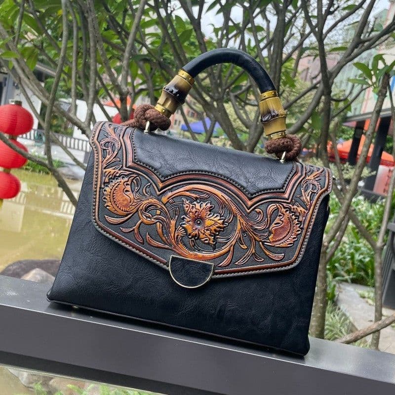 image-Retro Style Trendy Women's Three-dimensional Embossed Crossbody Bag