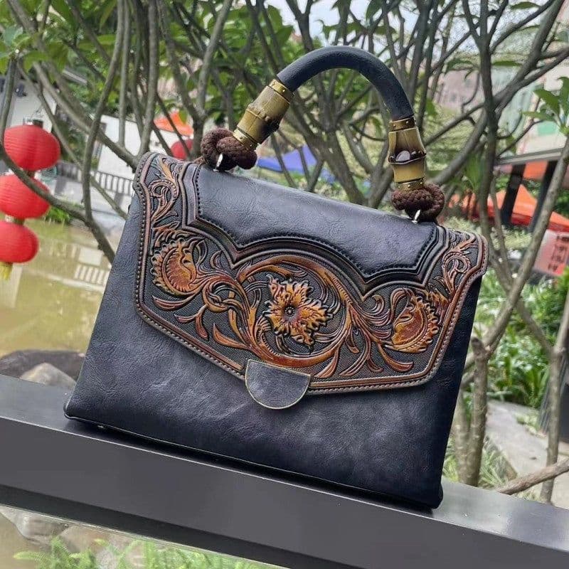 image-Retro Style Trendy Women's Three-dimensional Embossed Crossbody Bag