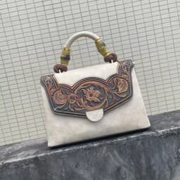 image-Retro Style Trendy Women's Three-dimensional Embossed Crossbody Bag