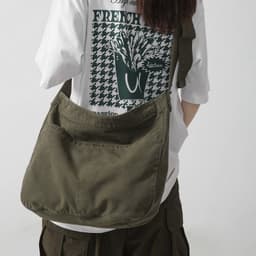 image-Women's Large Capacity Idle Style Artistic Simple Canvas Bag School College Students