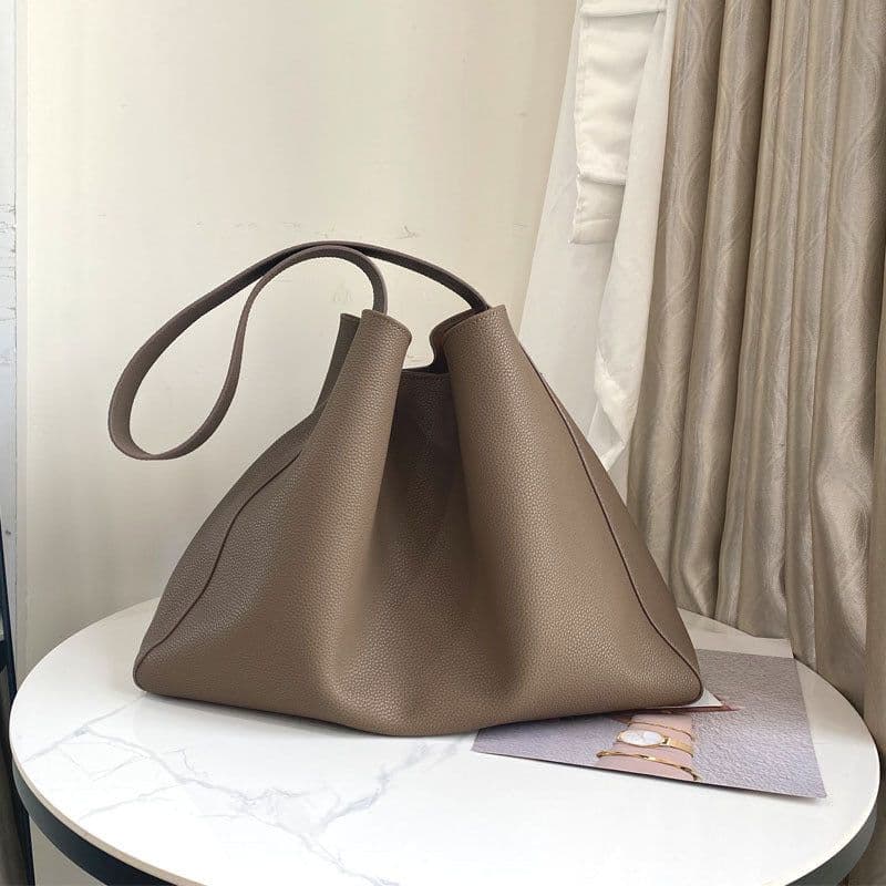 image-Women's Fashion Simple Large Capacity Genuine Leather Bucket Bag