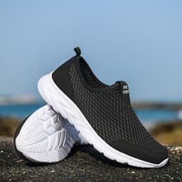 image-Outdoor New Couple Casual Men's Mesh Shoes Soft Sole Lightweight Breathable Running Shoes Sneakers