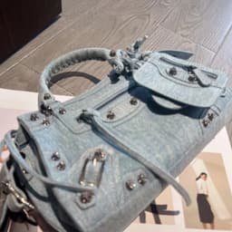 image-Women's Fashion Portable Messenger Bag