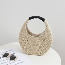 image-New Niche Portable French Style Woven Bag Women