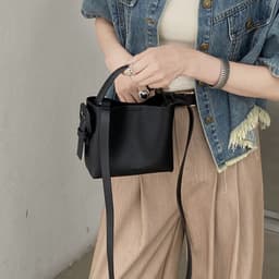 image-Women's Fashion Simple Solid Color Leather Shoulder Messenger Bag